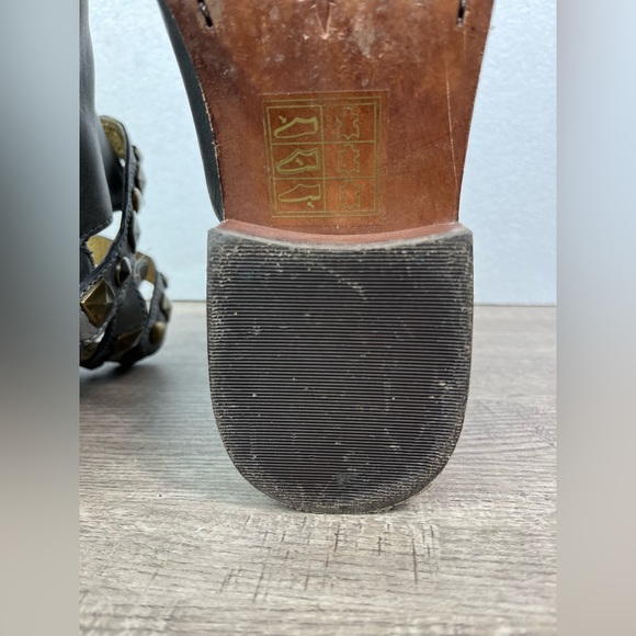 Patron Perugia Lou Grey Distress Leather Buckle Strappy Women Ankle Boots 8.5M - Picture 9 of 16